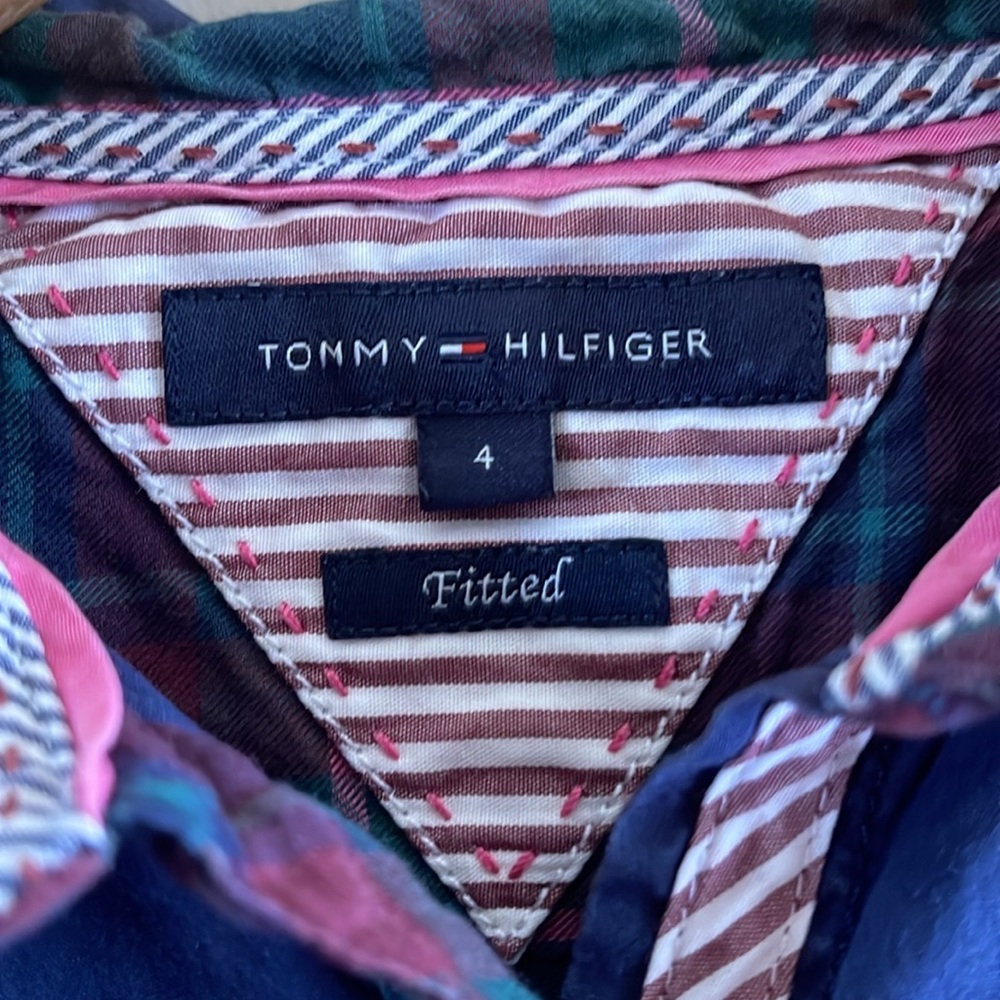 Vintage Y2K Tommy Hilfiger Plaid Embroidered Long Sleeve Button Down Top 4 - Picture 5 of 5